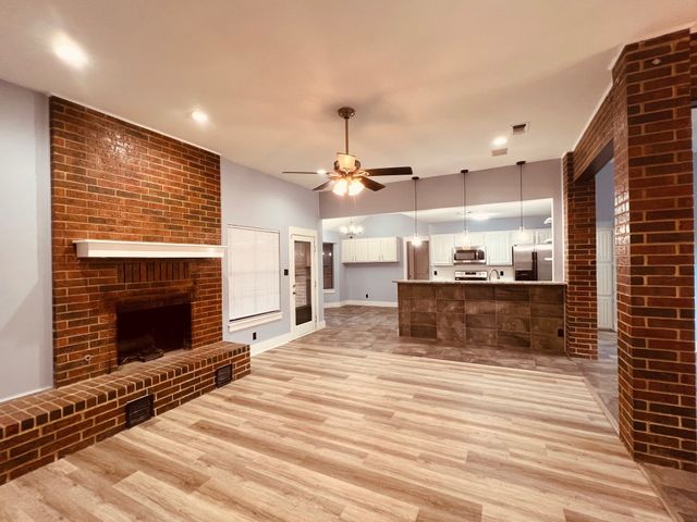 1500 Pickwick Lane, Denton, TX 76209