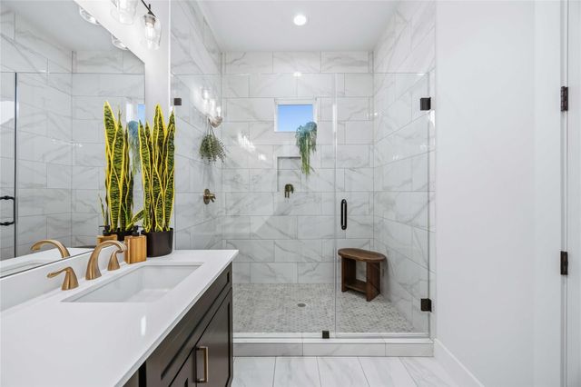 6109 De Campo Street, Houston, TX 77091