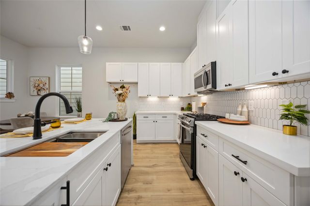 6109 De Campo Street, Houston, TX 77091