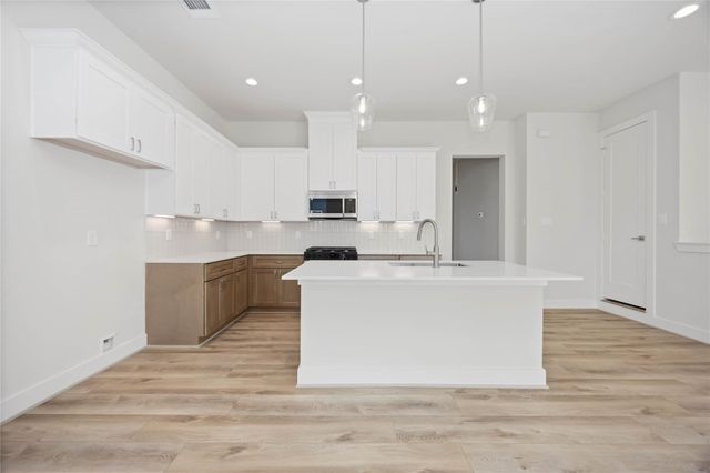 6109 De Campo Street, Houston, TX 77091