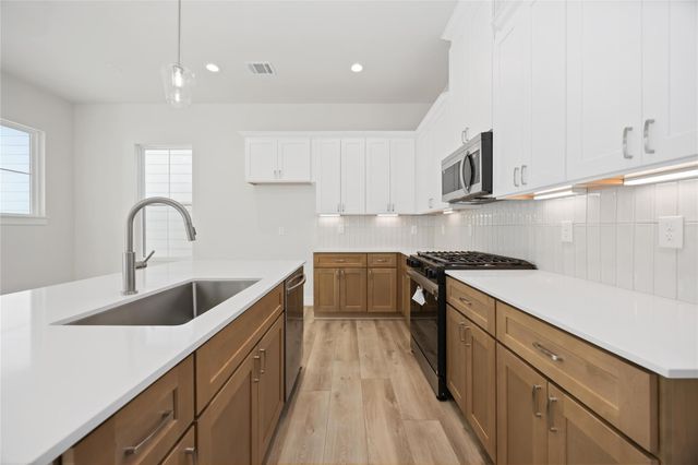 6109 De Campo Street, Houston, TX 77091