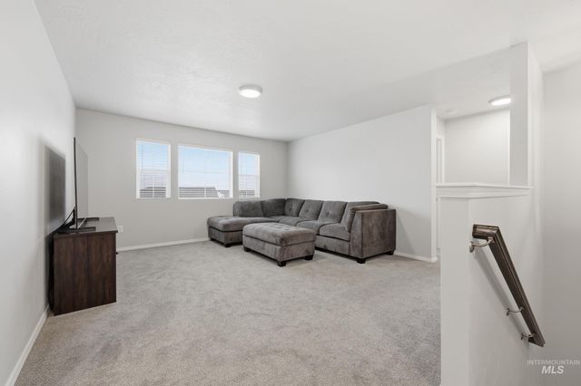 13149 S Chawon River Ave, Nampa, ID 83686