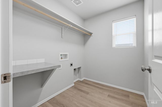 13149 S Chawon River Ave, Nampa, ID 83686