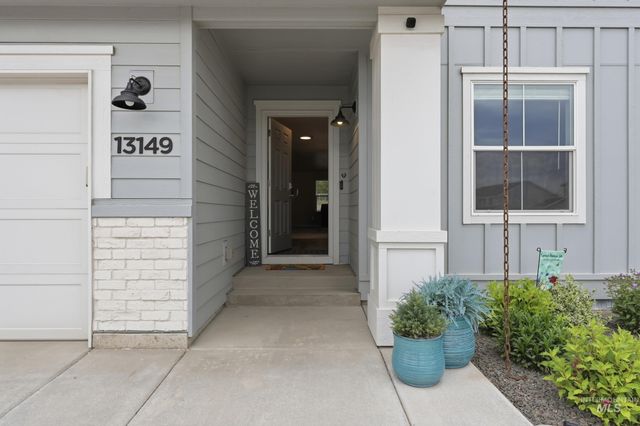 13149 S Chawon River Ave, Nampa, ID 83686