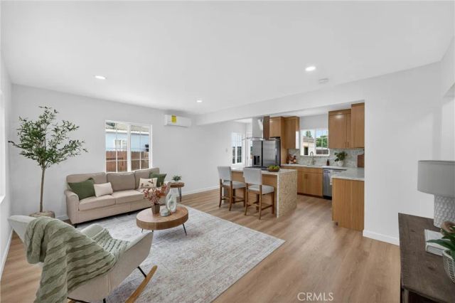16819 Hayter, Bellflower, CA 90706