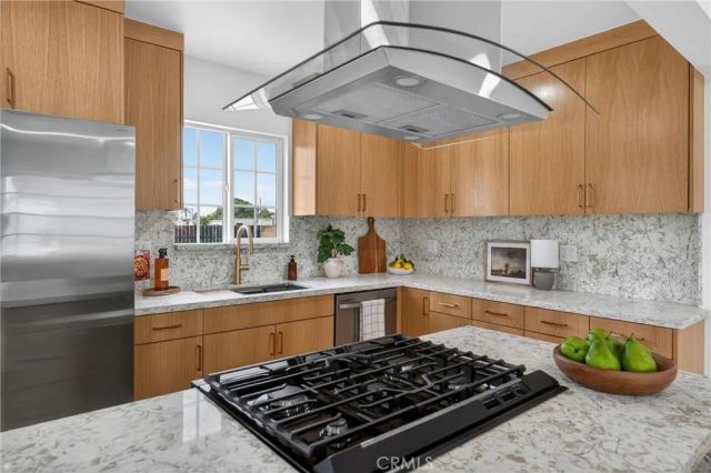 16819 Hayter, Bellflower, CA 90706