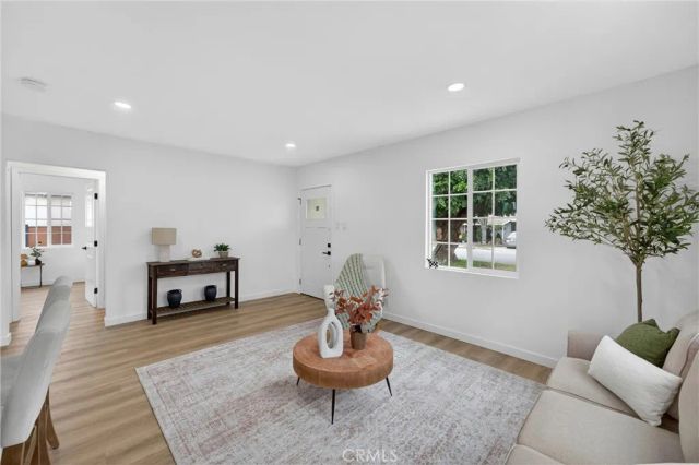 16819 Hayter, Bellflower, CA 90706
