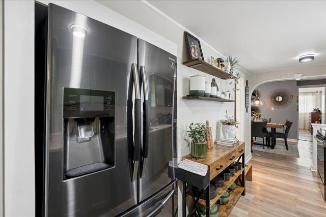 43 Elkins Street, Franklin, NH 03235