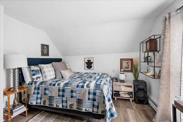 43 Elkins Street, Franklin, NH 03235