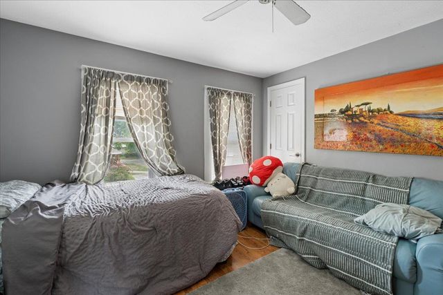 43 Elkins Street, Franklin, NH 03235