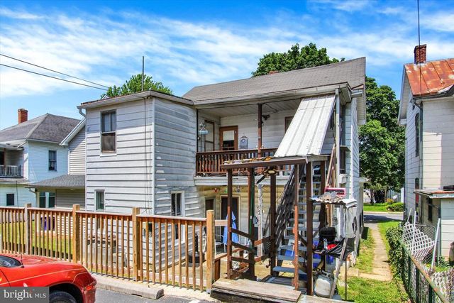 204 E ORANGE ST, Shippensburg, PA 17257