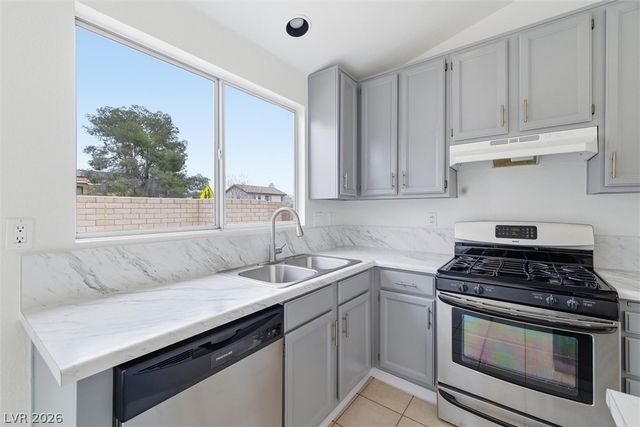 7524 Mycroft Court, Las Vegas, NV 89147