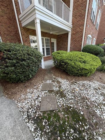 14817 Santa Lucia Drive, Charlotte, NC 28277