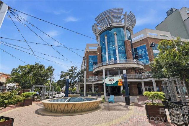14817 Santa Lucia Drive, Charlotte, NC 28277