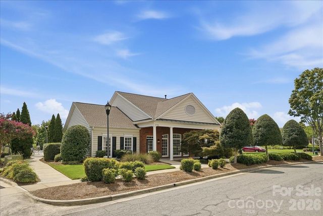 14817 Santa Lucia Drive, Charlotte, NC 28277