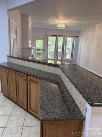 14817 Santa Lucia Drive, Charlotte, NC 28277