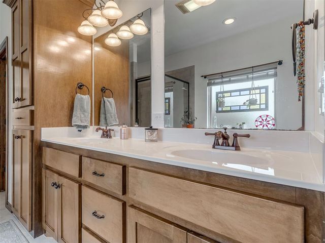 10695 NE 4th Street, Midwest City, OK 73130