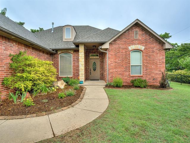 10695 NE 4th Street, Midwest City, OK 73130