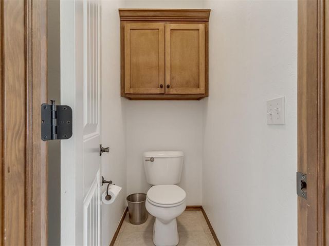 10695 NE 4th Street, Midwest City, OK 73130