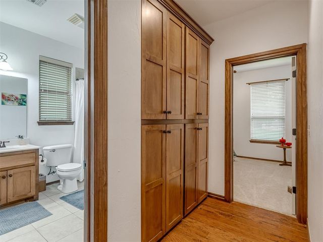 10695 NE 4th Street, Midwest City, OK 73130
