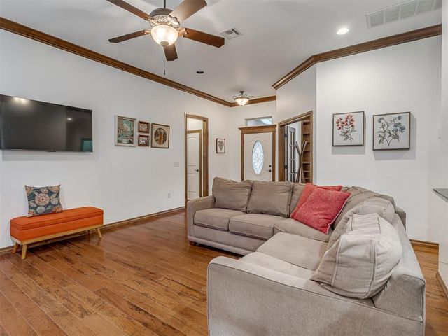10695 NE 4th Street, Midwest City, OK 73130