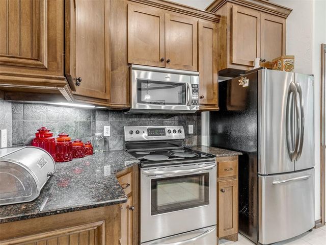 10695 NE 4th Street, Midwest City, OK 73130