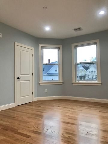 14-16 Grove St 1, Malden, MA 02148