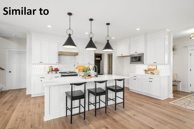 2608 Bluebell Drive, Norwalk, IA 50211