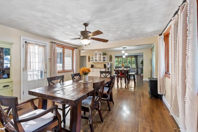 31 Paul Ave, Peabody, MA 01960