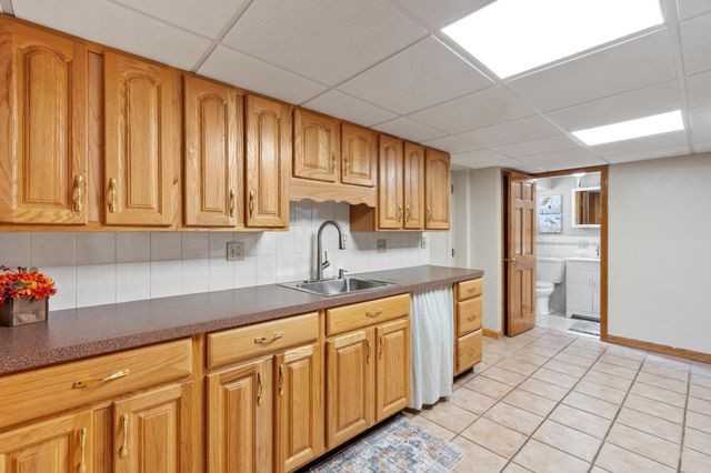 31 Paul Ave, Peabody, MA 01960