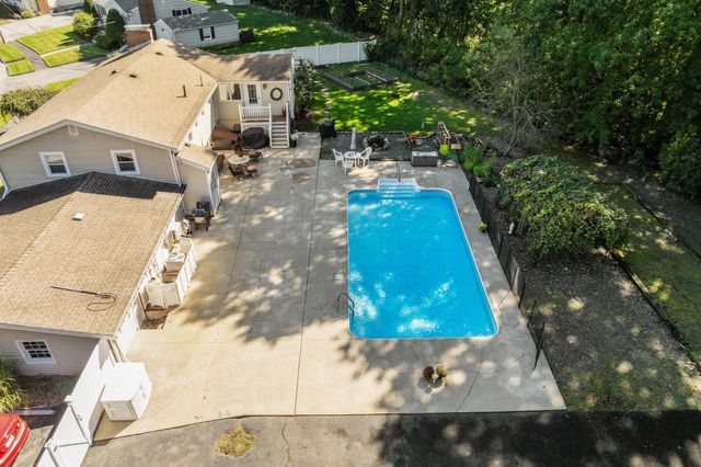 31 Paul Ave, Peabody, MA 01960