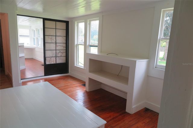 105 SE 1ST AVENUE, Lake Butler, FL 32054