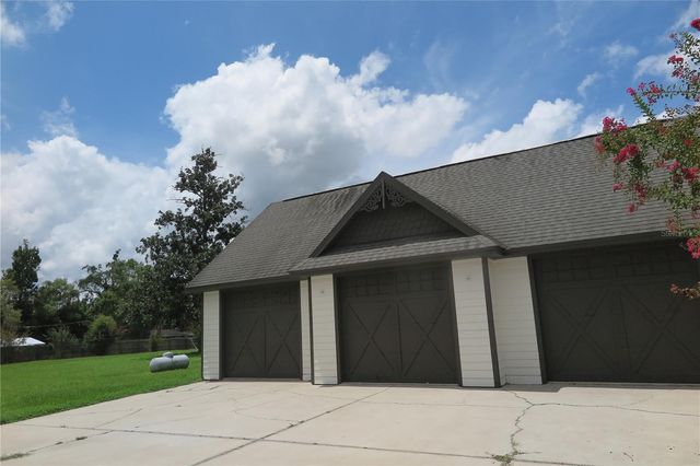 105 SE 1ST AVENUE, Lake Butler, FL 32054