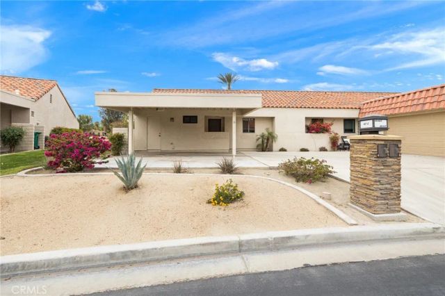 40465 La Costa Circle West, Palm Desert, CA 92211