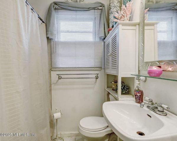 4519 BIRKENHEAD Road, Jacksonville, FL 32210