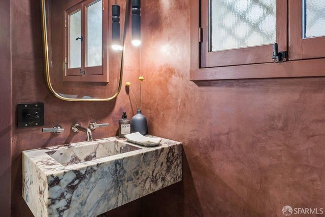 2196 Jackson Street, San Francisco, CA 94115