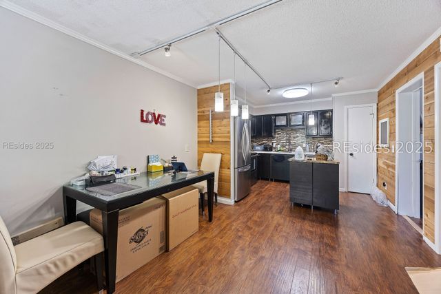 104 Cordillo Pkwy Apt B8, Hilton Head Island, SC 29928