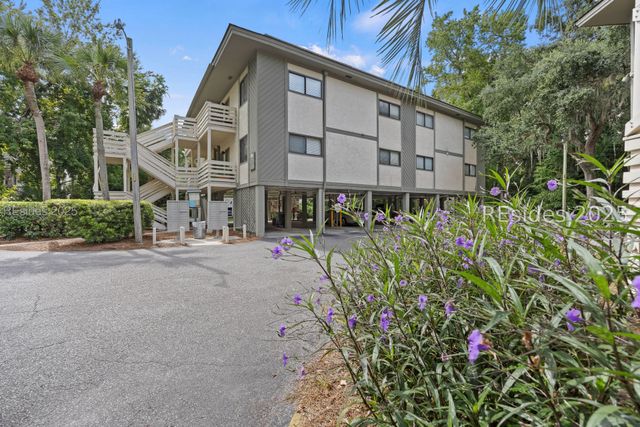 104 Cordillo Pkwy Apt B8, Hilton Head Island, SC 29928