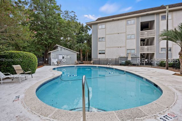 104 Cordillo Pkwy Apt B8, Hilton Head Island, SC 29928