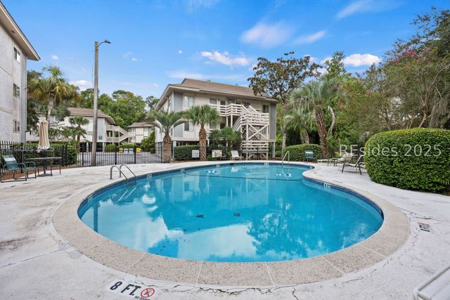 104 Cordillo Pkwy Apt B8, Hilton Head Island, SC 29928