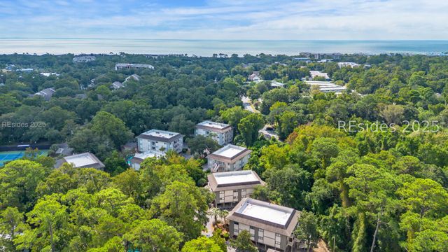 104 Cordillo Pkwy Apt B8, Hilton Head Island, SC 29928