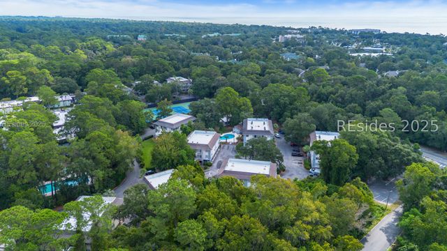 104 Cordillo Pkwy Apt B8, Hilton Head Island, SC 29928