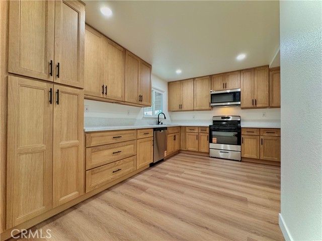 10160 Columbine Avenue, Montclair, CA 91763