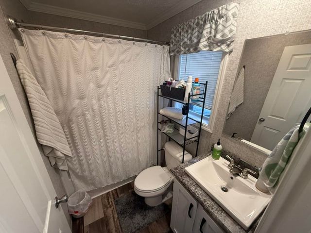 30 Hill Top Circle, Richmond, VT 05477