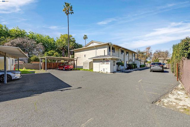 4560 Thornton Avenue, Fremont, CA 94536