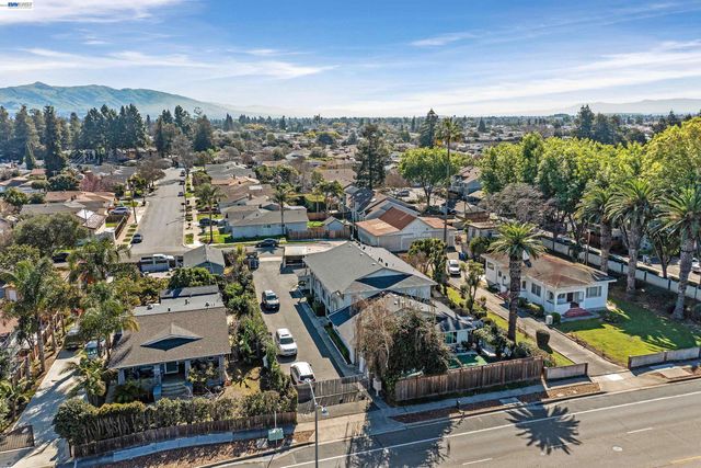 4560 Thornton Avenue, Fremont, CA 94536