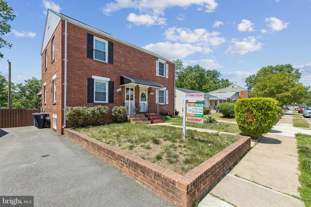 2134 S POLLARD ST, Arlington, VA 22204