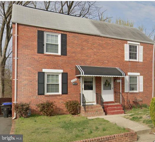 2134 S POLLARD ST, Arlington, VA 22204