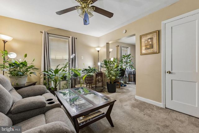 2134 S POLLARD ST, Arlington, VA 22204