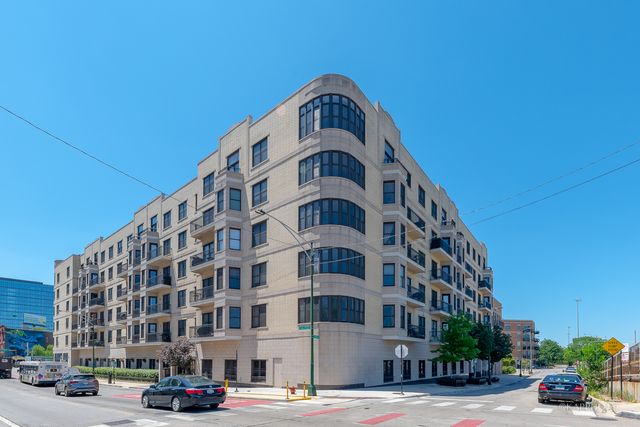 520 N Halsted Street 516, Chicago, IL 60642